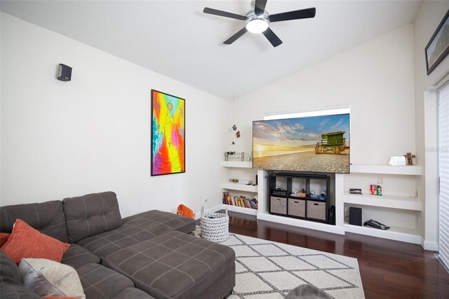 Photo - 4737 Chalfont Dr