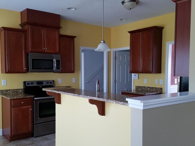 Photo - 935 McCathern Ave