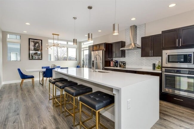 Photo - 1702 Fenton St