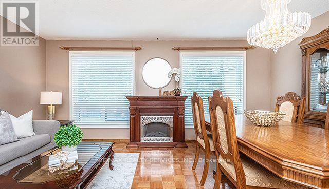 Photo - 20 Carleton Pl