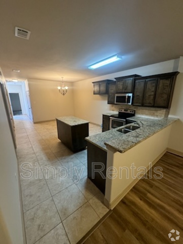 Building Photo - 6911 Jack Finney Blvd Rental