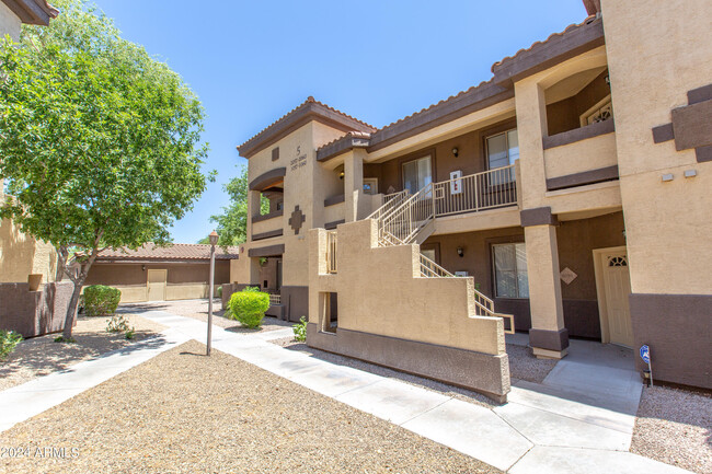 Photo - 10136 E Southern Ave Townhome