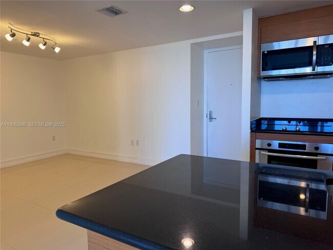 Photo - 50 Biscayne Blvd Unit 2507
