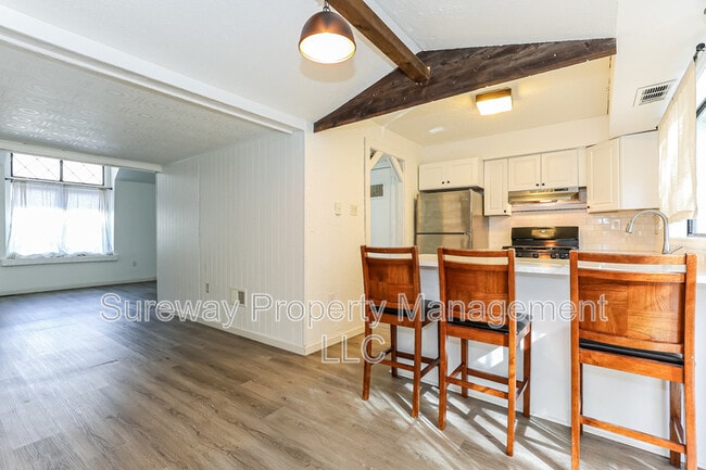 Photo - 78 Chelsea Cir