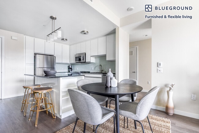 Photo - 690 Long Bridge Street Unidad FL4-ID324