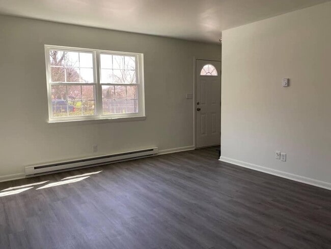 Photo - 601 Cliff St