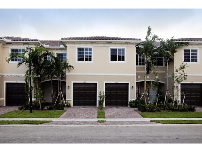 Building Photo - 2714 SW 81st Terrace Unit 2718