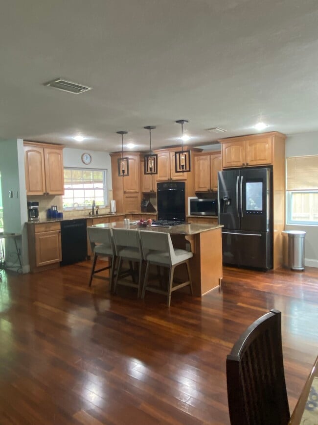 Photo - 3317 Foxridge Cir