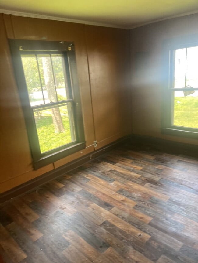 Photo - "Charming 2-Bedroom Retreat in Laurens - Perfect Comfort Awaits!"