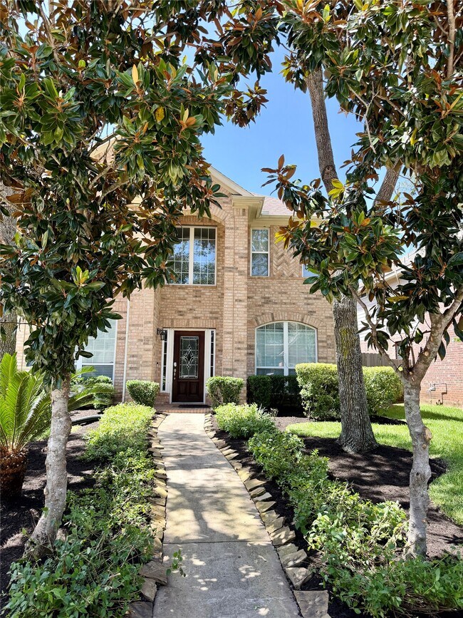Photo - 6839 Emerson Ln