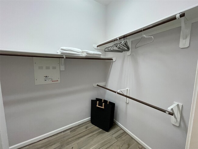 Photo - 22626 Fanwick Dr