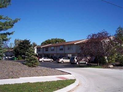 River Ridge Townhouses - River Ridge Townhouses