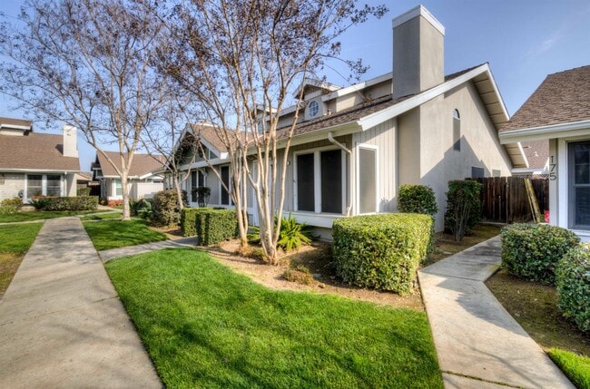 Photo - 5455 N Marty Ave Unidad 174