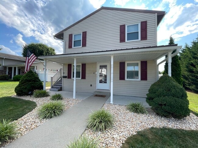 Building Photo - 14108 Maugansville Rd