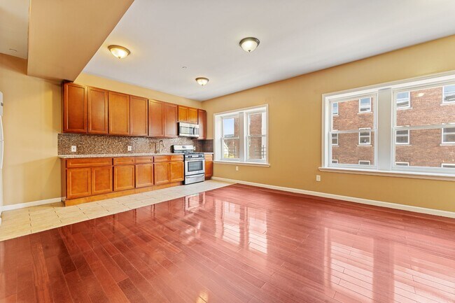 Photo - 39 North Burnett Steet