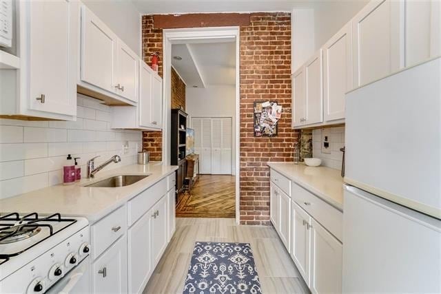 Building Photo - 219 Garden St