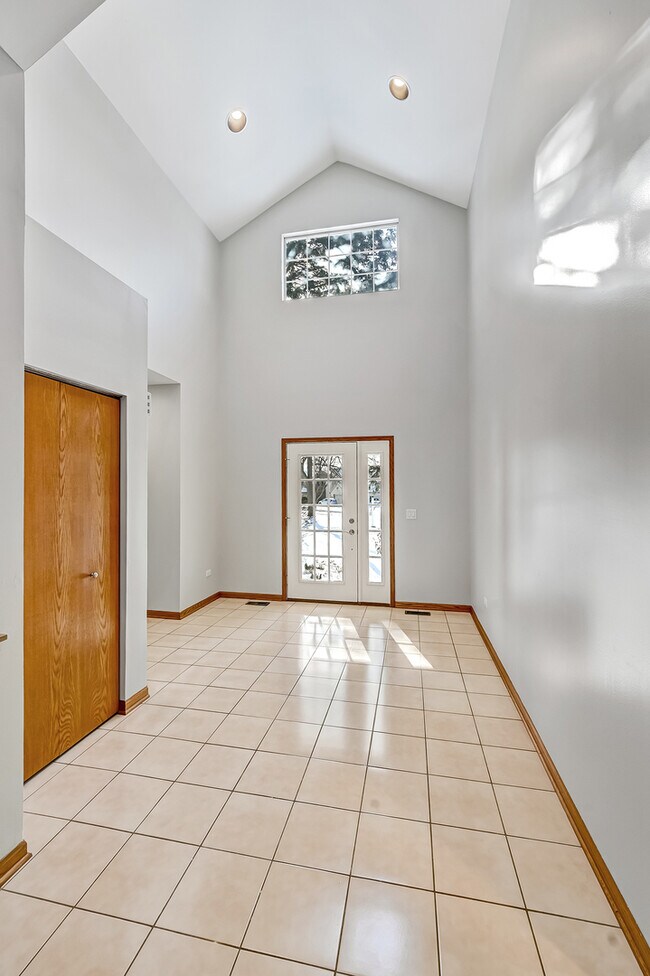 Photo - 1938 Manning Rd