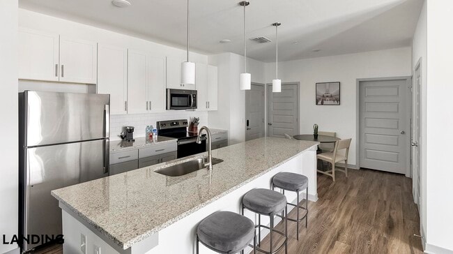 Photo - 100 Wildwood Ct Unit 126