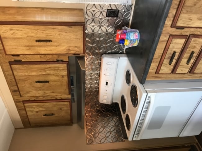 Photo - 833 Lovell Rd