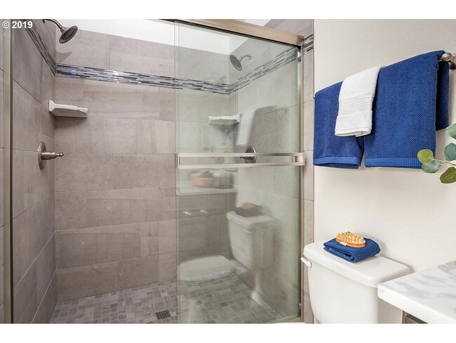 Photo - 8816 N Edison St