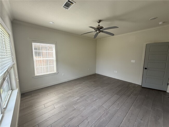 Photo - 3203 SW Hillstone Ave
