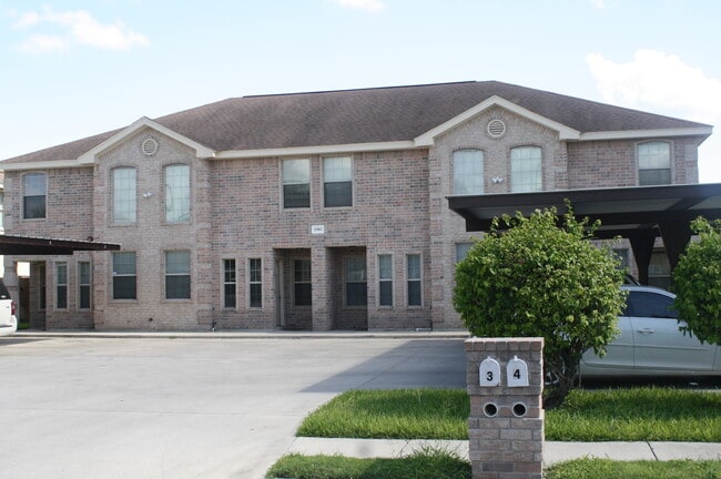 1503 West Fig Avenue Unit 3