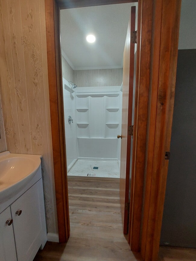 Photo - 4038 North Rd Unit 4038