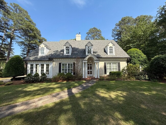 Photo - **OFFERING REFUNDABLE APPLICATION FEES** Incredible 5BD, 4.5BA House in Downtown Raleigh on Over ...