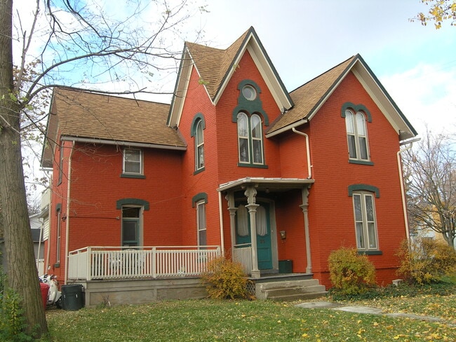 Building Photo - 21 N Normal St Unit 21 N. Normal