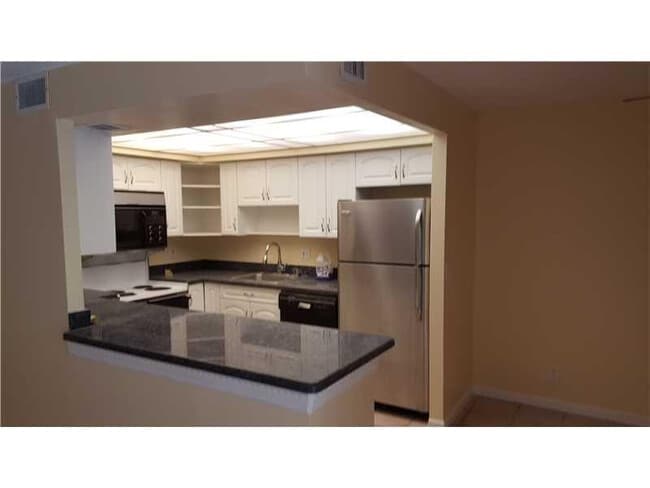 Photo - 1307 Partridge Close