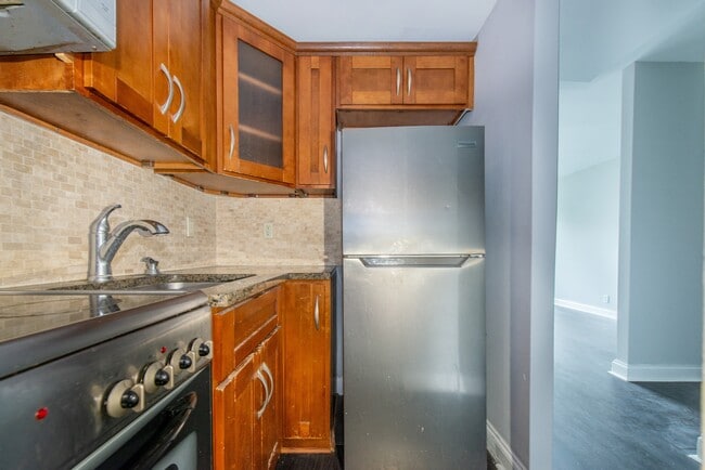 Photo - 60 Parkway Dr