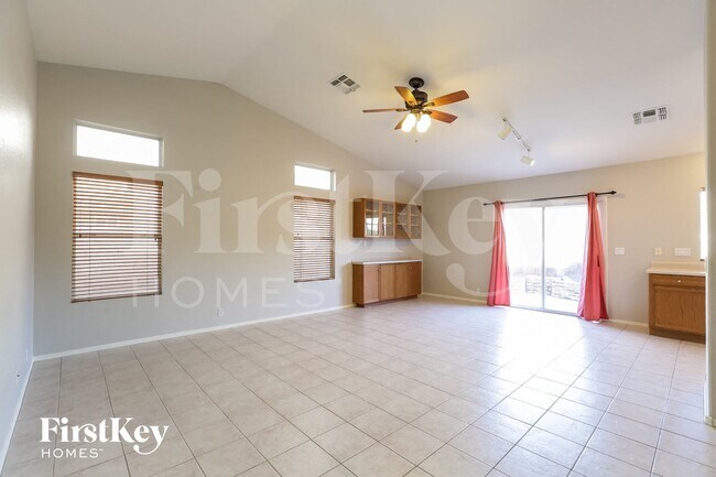 Photo - 6654 E Rhodes St
