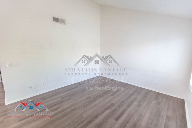 Photo - 9415 N 59th Ave