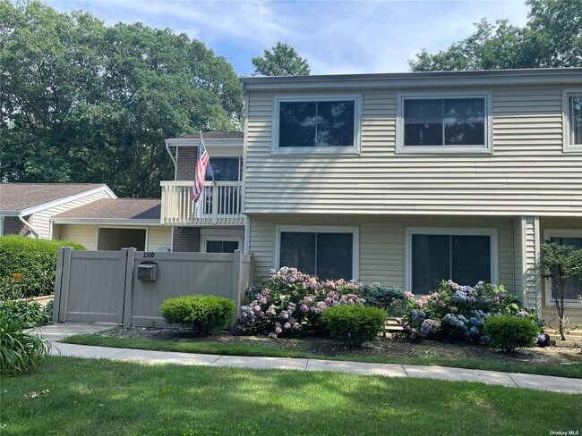Photo - 230 Springmeadow Dr Condo