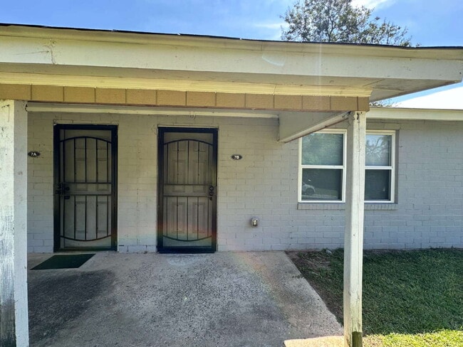 Photo - Section 8 Welcome! Charming 2-Bed Duplex i... Unit 8A