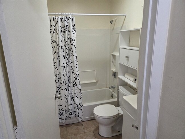 Photo - 19 Lunenburg St Unit 7