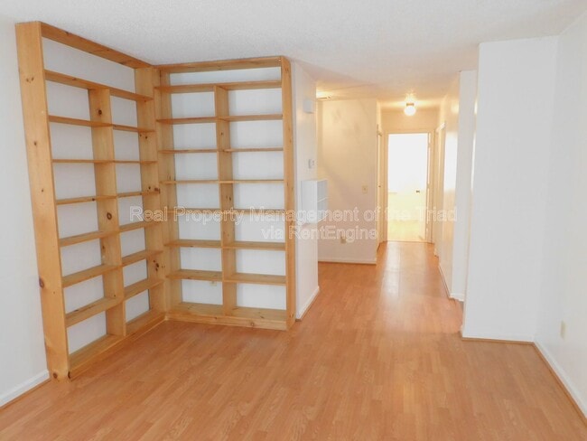 Photo - 4324 Edith Ln