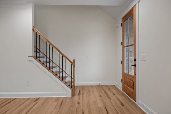 Photo - 1010 Gibson Rd