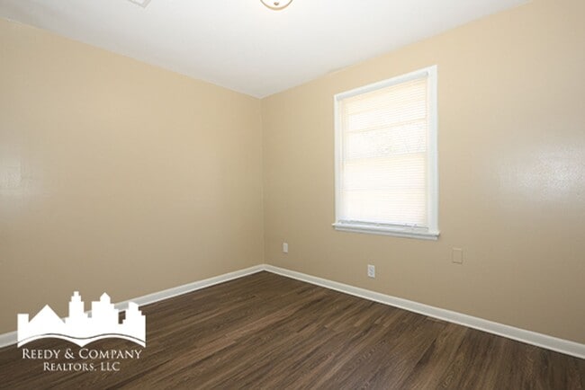 Photo - Welcome to 4396 Millbranch!