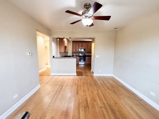 Photo - 7410 N Damen Ave