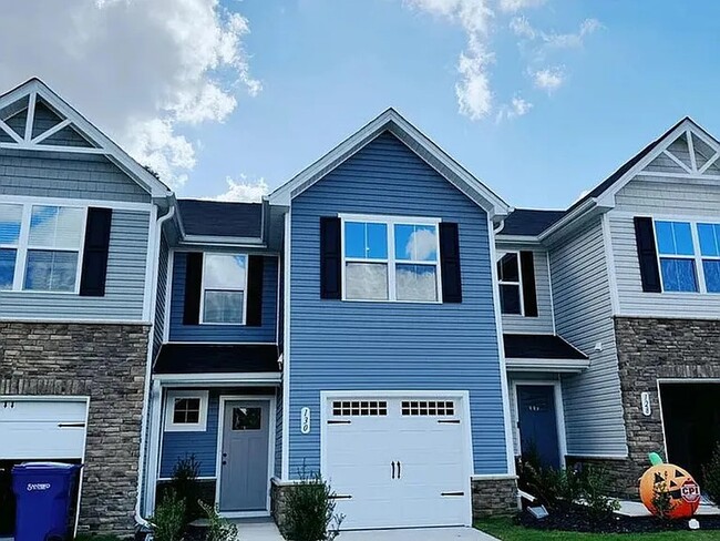 Photo - 130 Elyse Overlook Lp