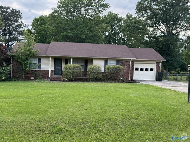 Building Photo - 315 Mylo Rd Rental