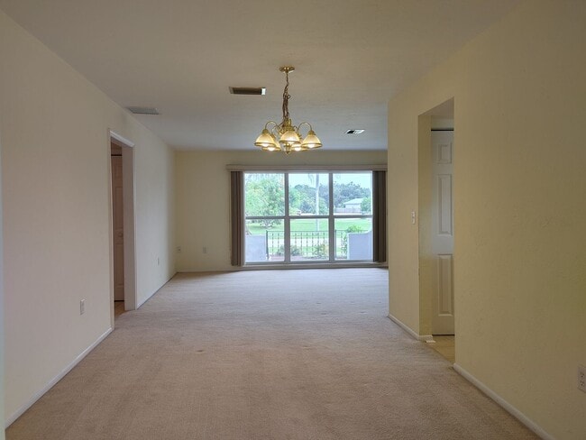 6498 Fabian Rd