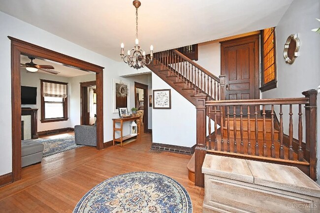 Photo - 2123 Cameron Ave