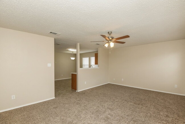 Photo - 5312 Newcastle Ln