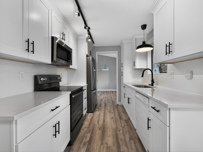 Photo - 11706 NE 98th St