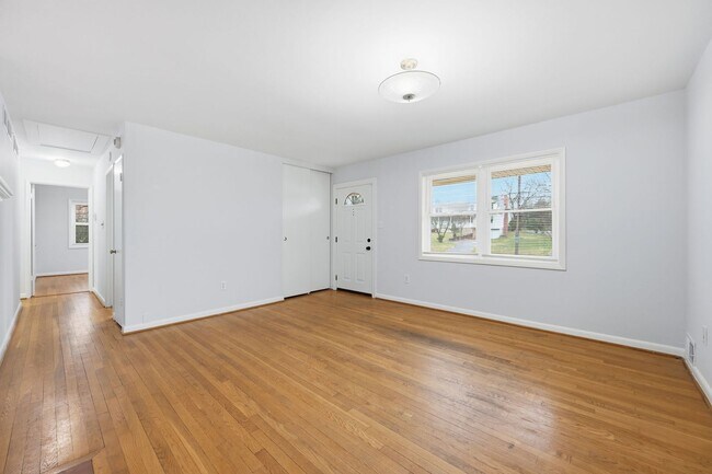 Photo - Welcome to this charming two-level raised rambler located in Alexandria, VA.