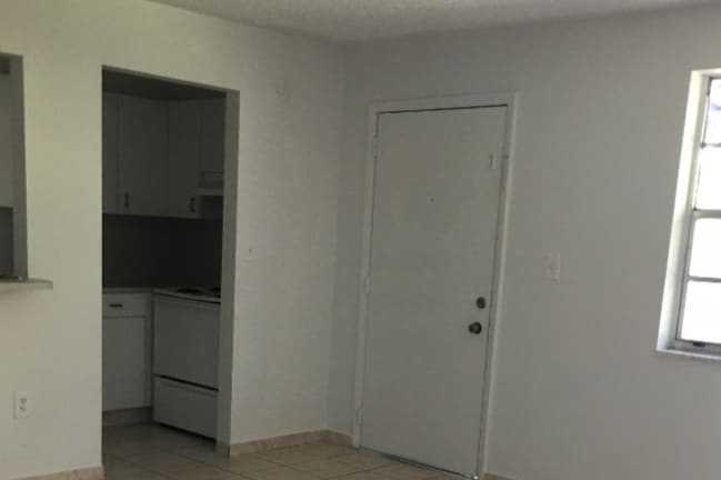 Photo - Galloway Court Apartments