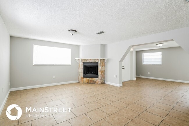 Photo - 12418 Julius St