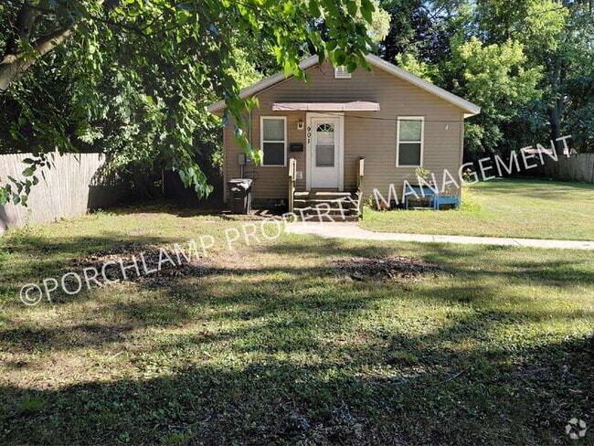Building Photo - 901 W Dale Ave Rental